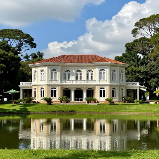 Descubra a Casa do Baile