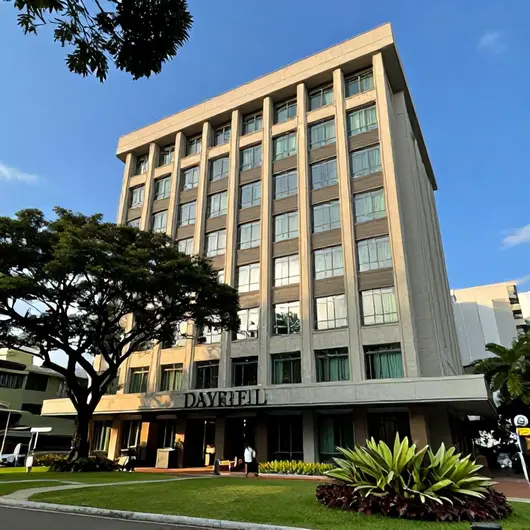 Descubra o Dayrell Hotel
