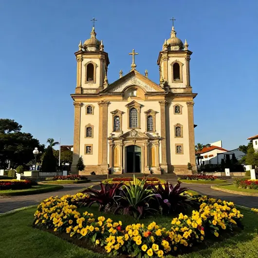 Descubra o Santuário São Paulo da Cruz Descubra o Santuário São Paulo da Cruz
