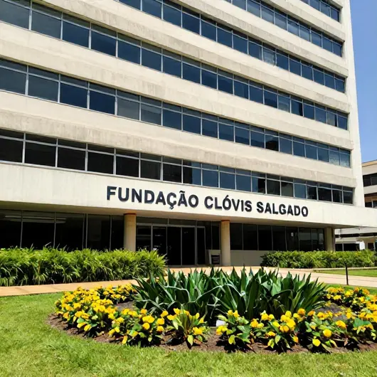 Explorando a Fundação Clóvis Salgado