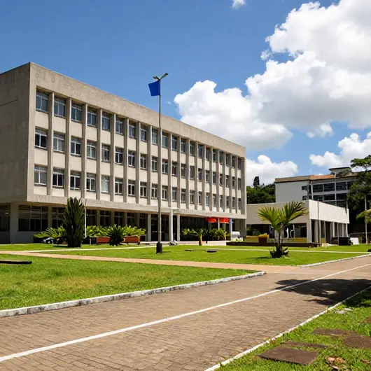 Localização e acesso Localização e acesso