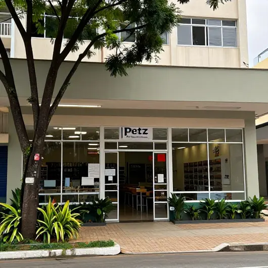 Petz Avenida do Contorno: O Melhor Lugar para Seu Pet Petz Avenida do Contorno: O Melhor Lugar para Seu Pet