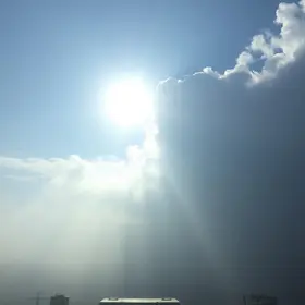 Previsão do tempo hoje para Belo Horizonte (MG): dia de sol com algumas nuvens e névoa ao amanhecer; noite com poucas nuvens previsão do tempo em Belo Horizonte