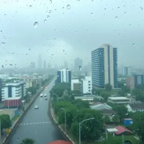 Cidades da Região Metropolitana de Belo Horizonte são atingidas por forte chuva e granizo neste domingo